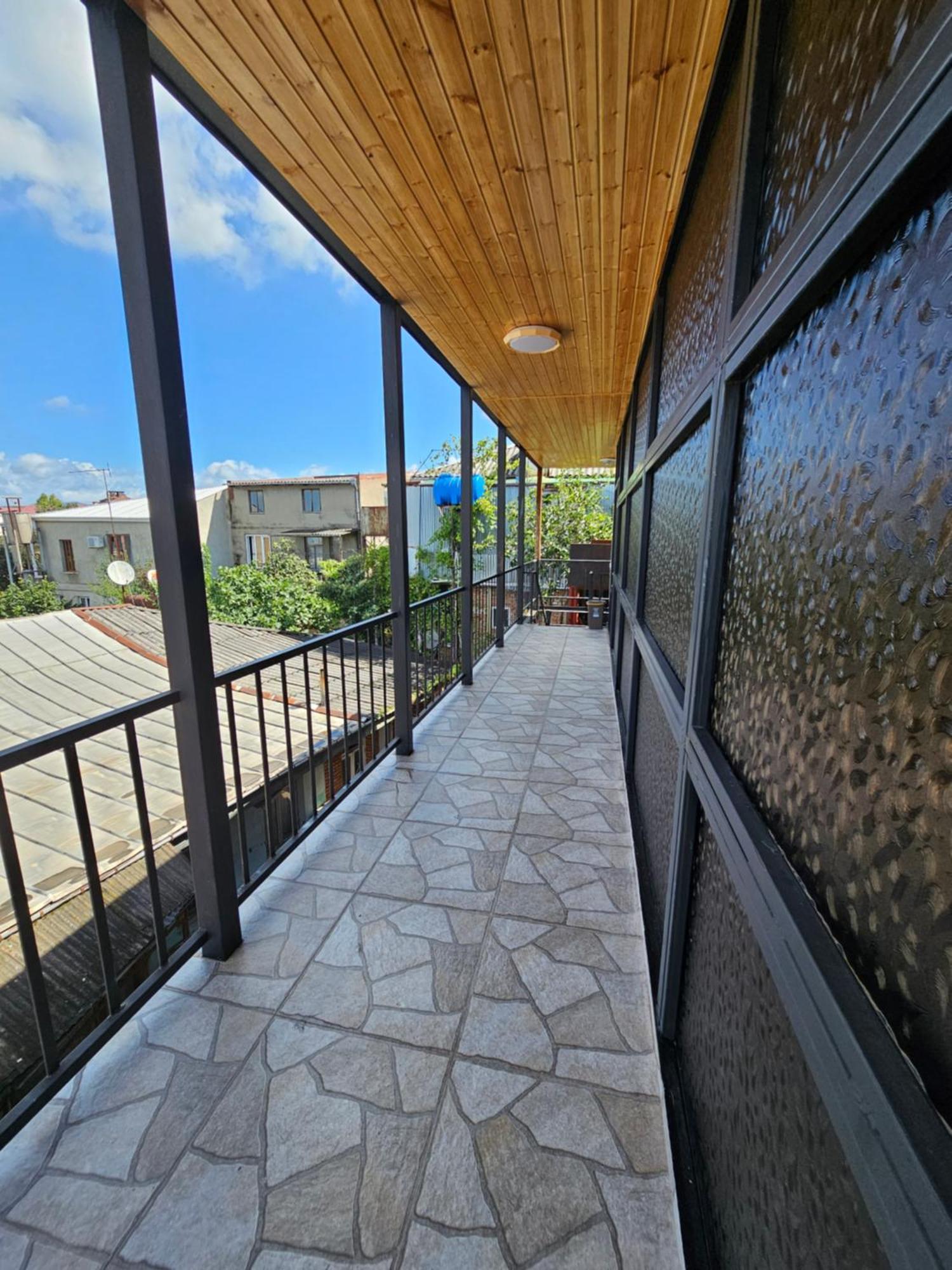 Guest House Amo 库塔伊西 外观 照片