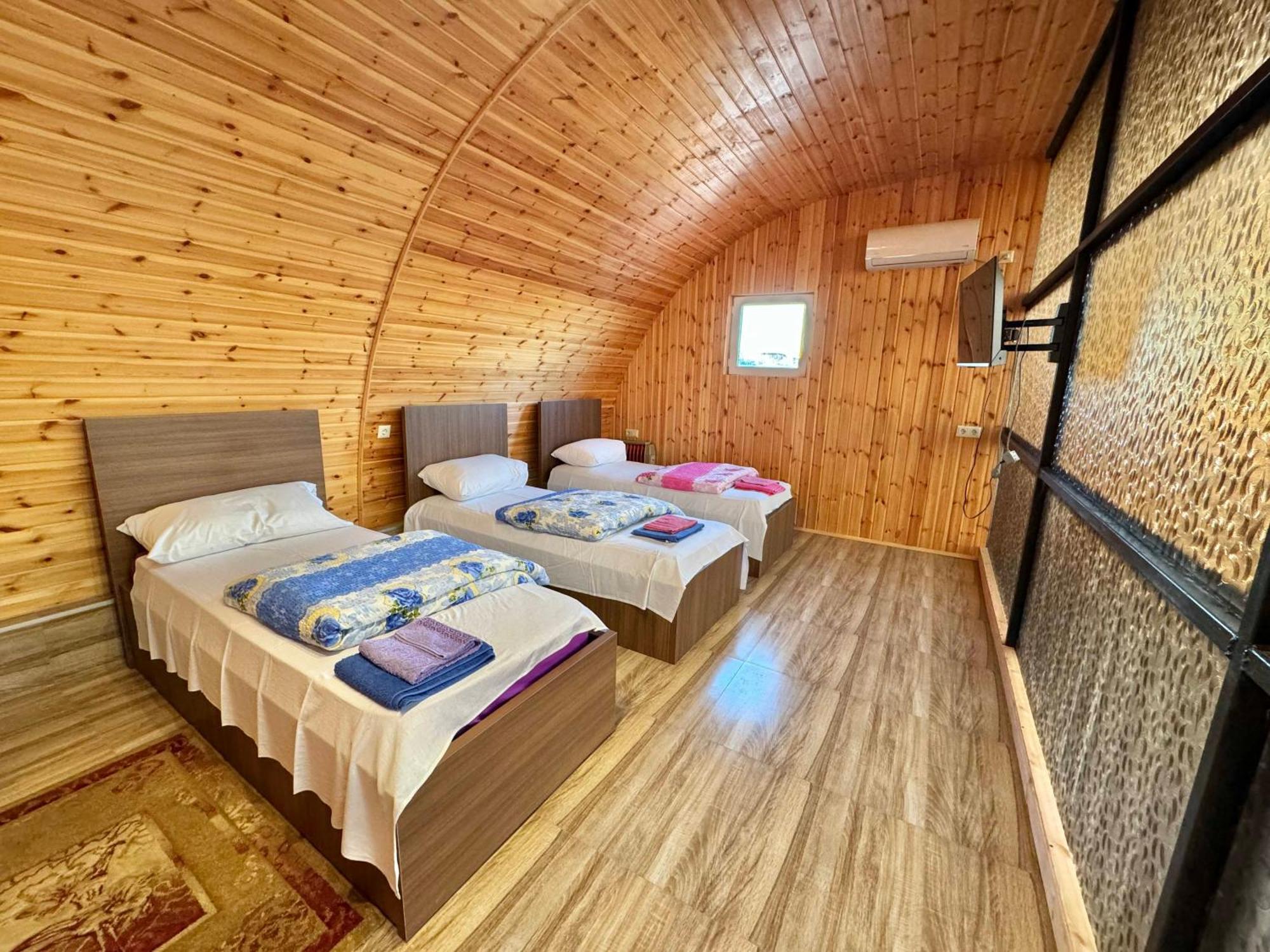 Guest House Amo 库塔伊西 外观 照片